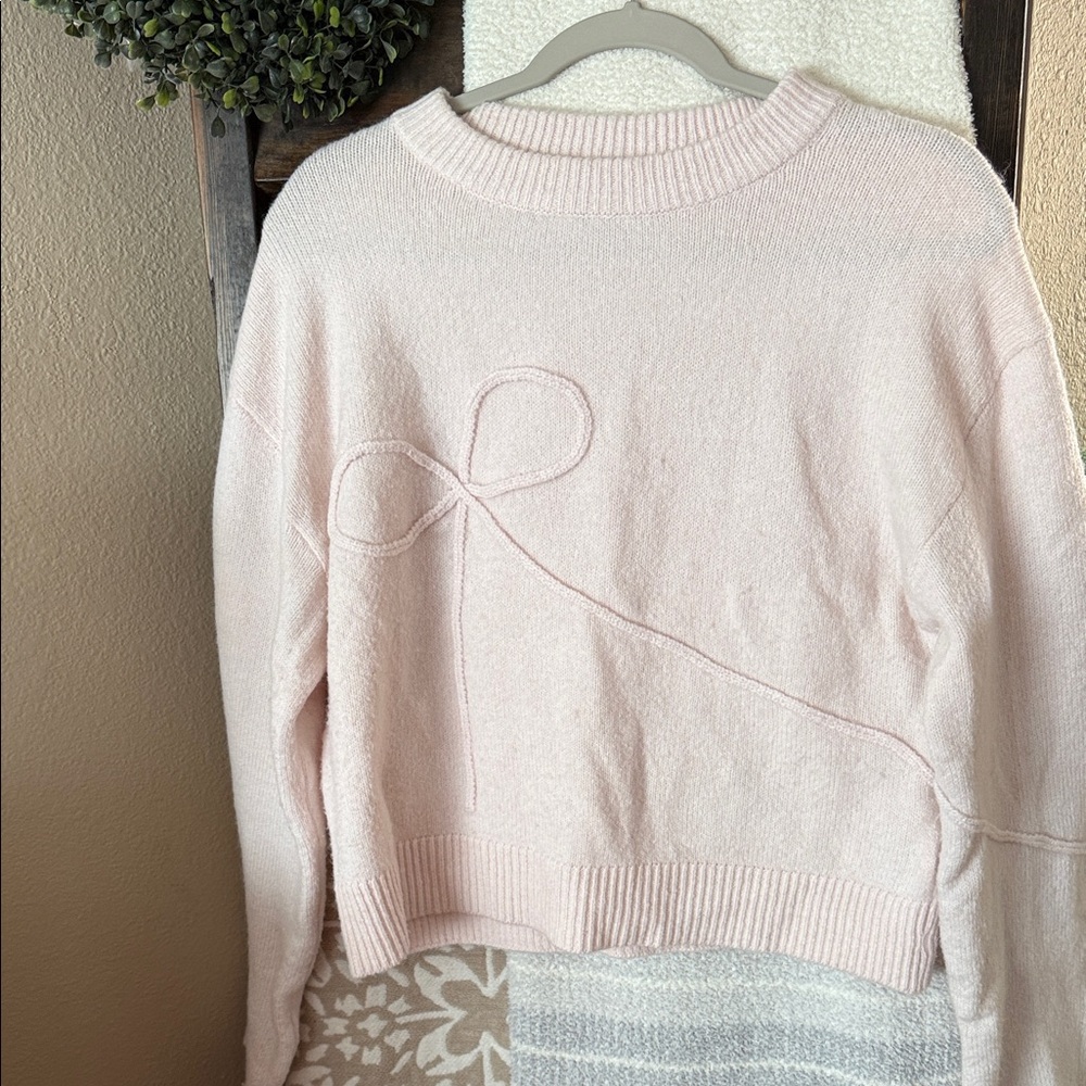 H&M Divided Women's Pink Bow Sweater